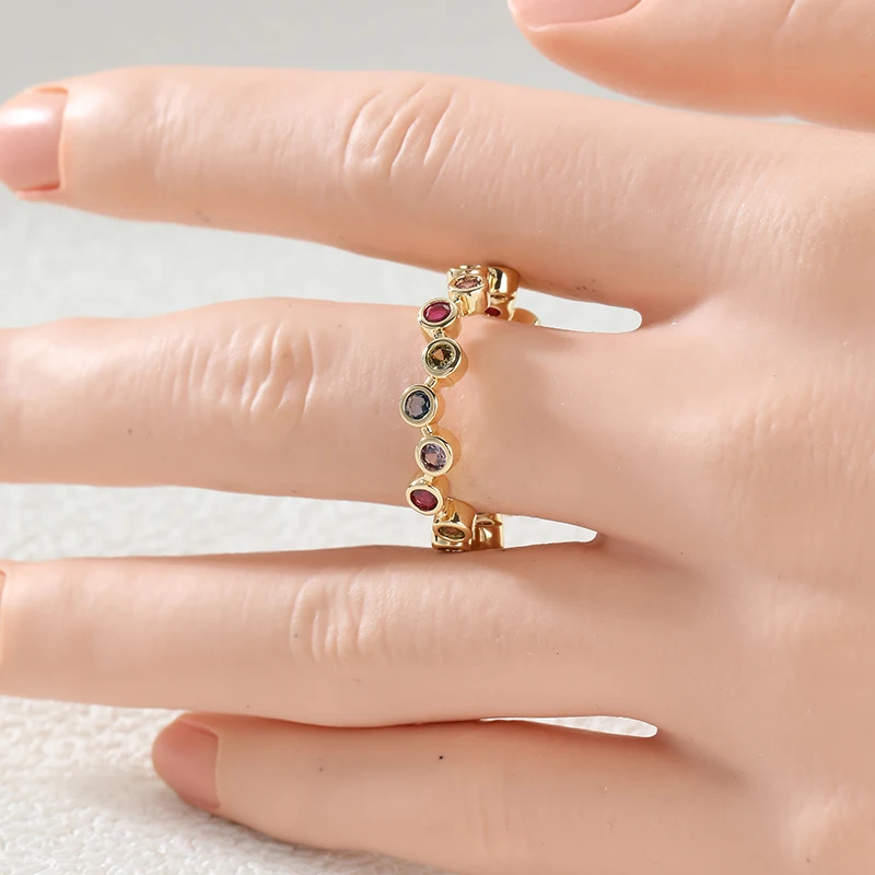 Fashion Dazzle Colored Synthetic Zirconia Golden Handmade Ring for Women Luxury Temperament Daily Dating Commuting Charm Jewelry