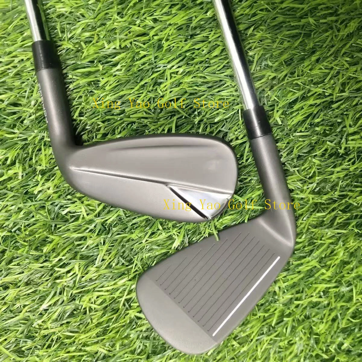 

Men's Golf Club Black 770 Iron Set With Steel/Graphite Shaft With Head Covers 7pcs(4,5,6,7,8,9,P)