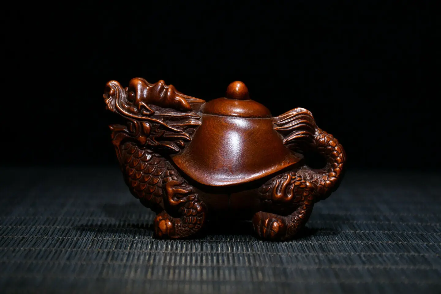 

Collect Chinese Boxwood Carving Dragon Teapot Statue Home Wooden Decorative Art