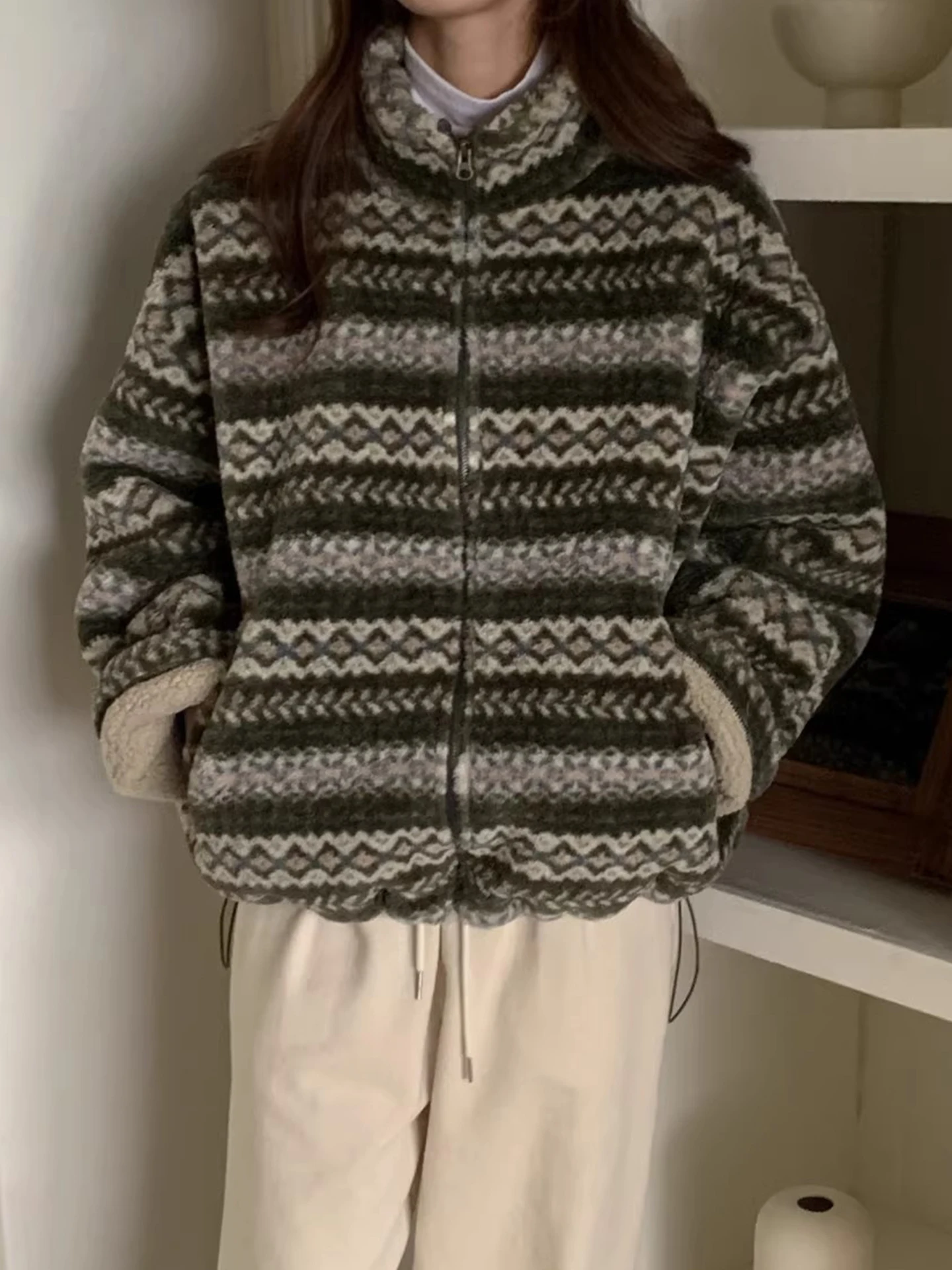 

Gagarich 2025, новая зимняя куртка в стиле ретро с цветными блоками, жаккардовая термокозья флисовая хлопковая куртка, женский кардиган на молнии с воротником-стойкой, топ