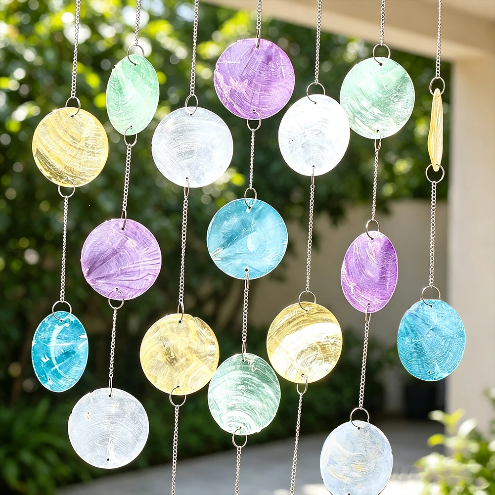 Regenbogenfarbene Muschel-Windspiele, Sonnenfänger, natürliche runde Muschelscheiben, Fensterdekoration zum Aufhängen für den Außenbereich, Garten, Balkon, Heimdekoration – Detail 3