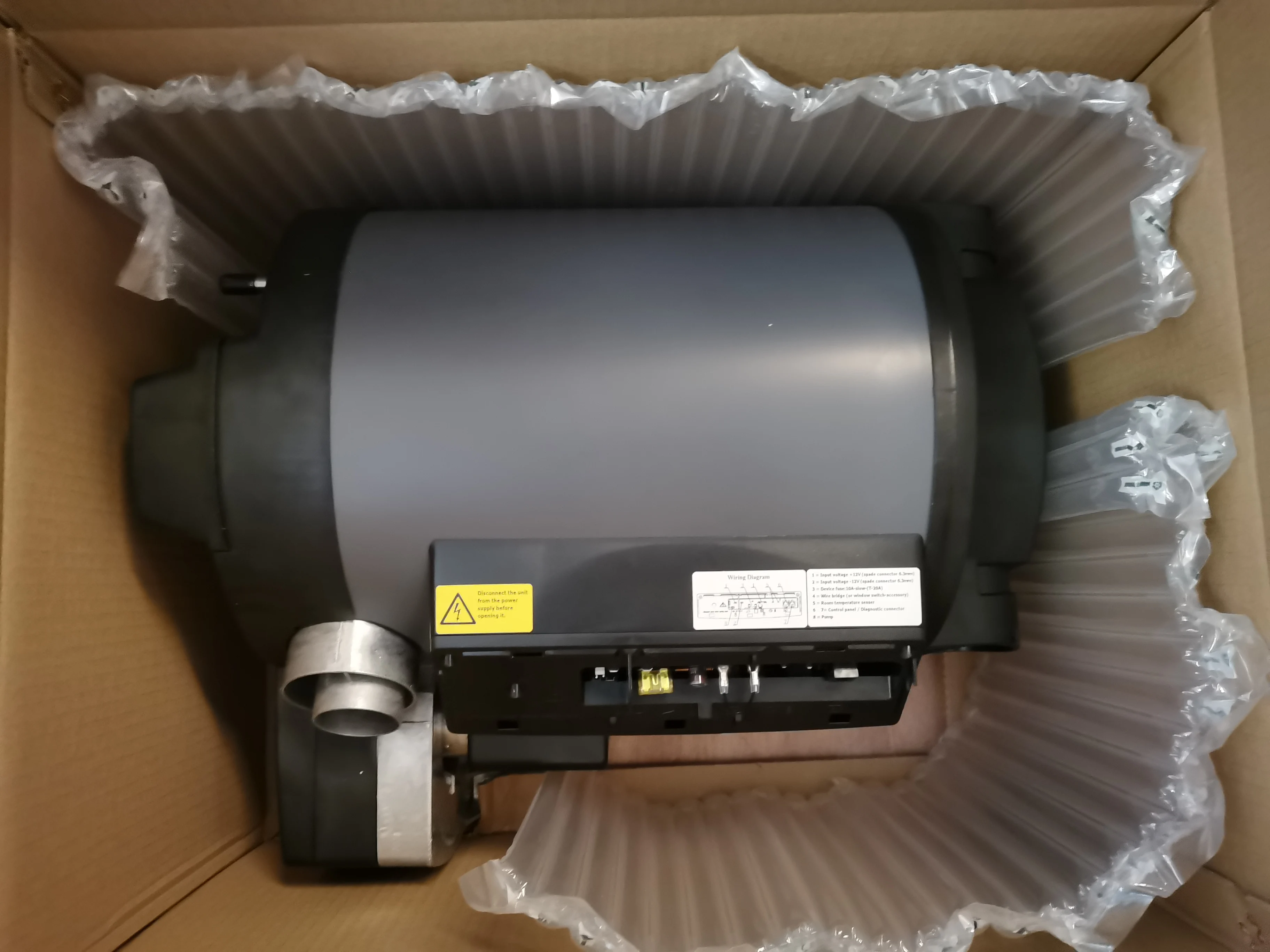 NF Similar To Truma D6E CR-12 Caravan & RV High Quality 6kw Combi Diesel Air Water Combi Heater