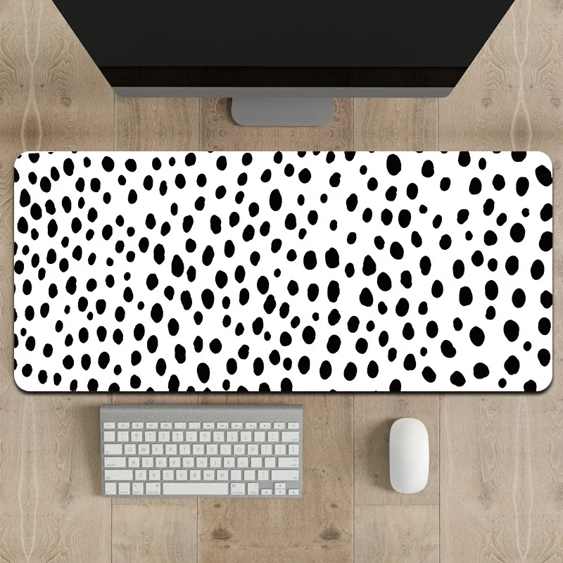 Black and White Polka Dot Mouse Pad,non-slip and Waterproof Mouse Pad,office Game Table Decoration Mat,perfect Gift for Friends.