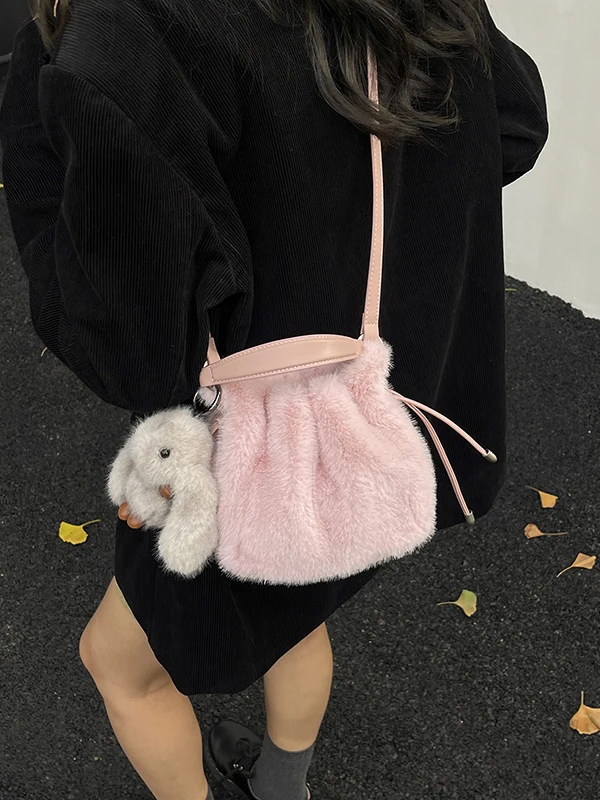 

Faionable Plu Сумка через плечо Ручная сумка на одно плечо Корейская повседневная сумка для молодых женщин Мягкий полиэстер