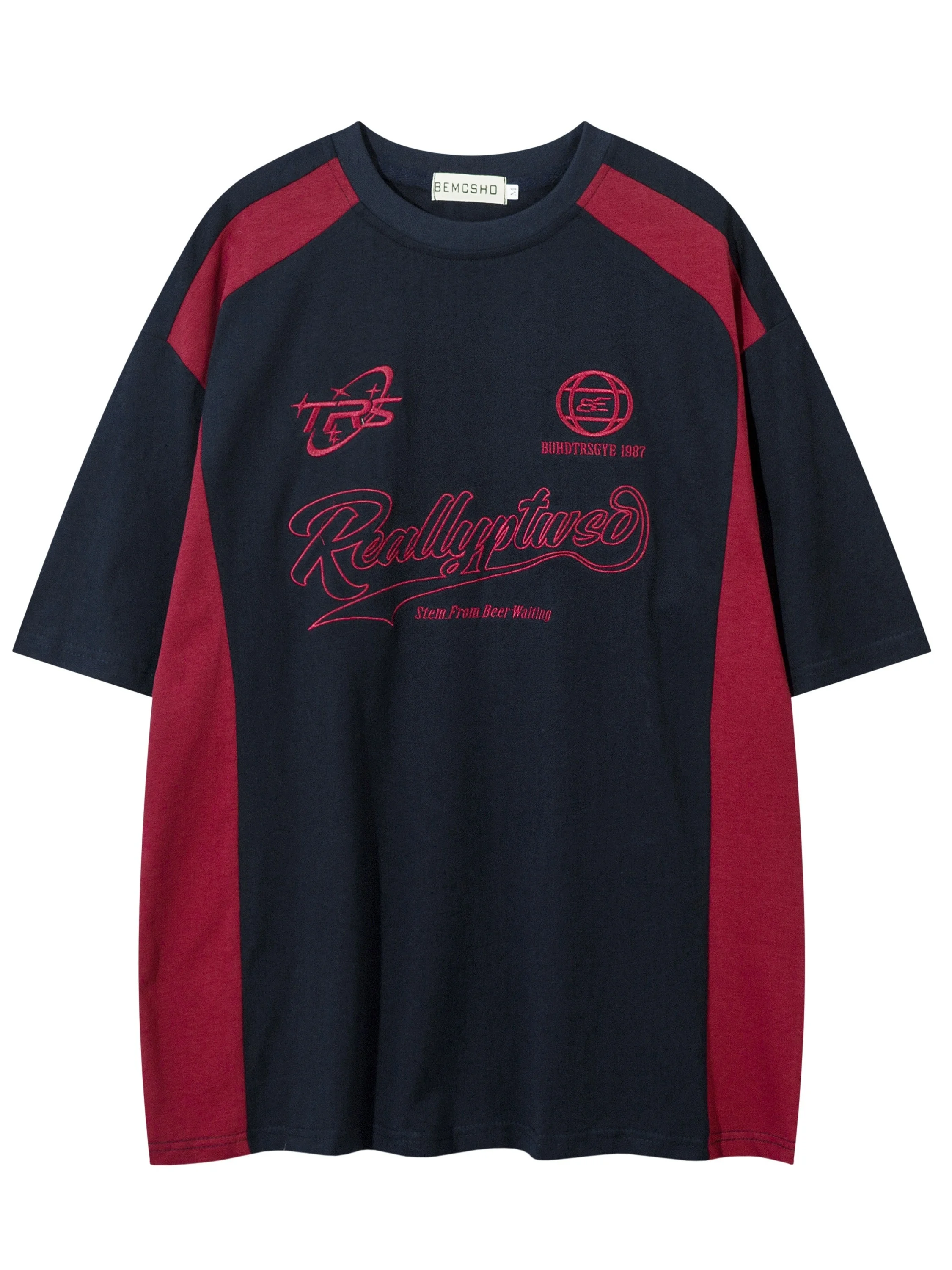 Das neue Herren-T-Shirt im Sommer 2025, ist ein lässiges, minimalistisches Herren-T-Shirt aus Polyester mit Farbblock-Patchwork-Buchstaben-Aufdruck