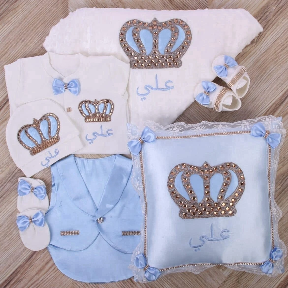 Детские комбинезоны с вышивкой – обзор и цена Baby Clothing Name