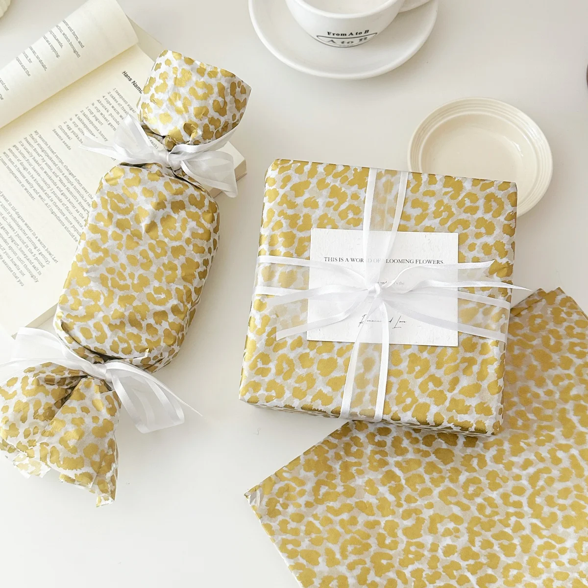Leopard Print Gift Wrapping Paper, 10 Sheets