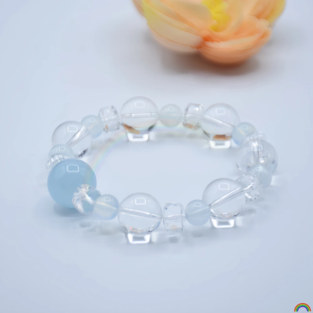 Natural crystal bracelet paired with Sea Blue Treasure transfer beads, pure body white moonlight original bracelet Rwbuy