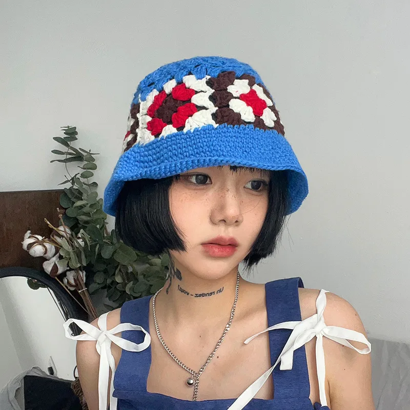 Wholesales Folding Autumn Crochet  Acrylic Women's Hat Spring Outing Visor Holiday Crochet Flower Hat Seaside Beach Hat