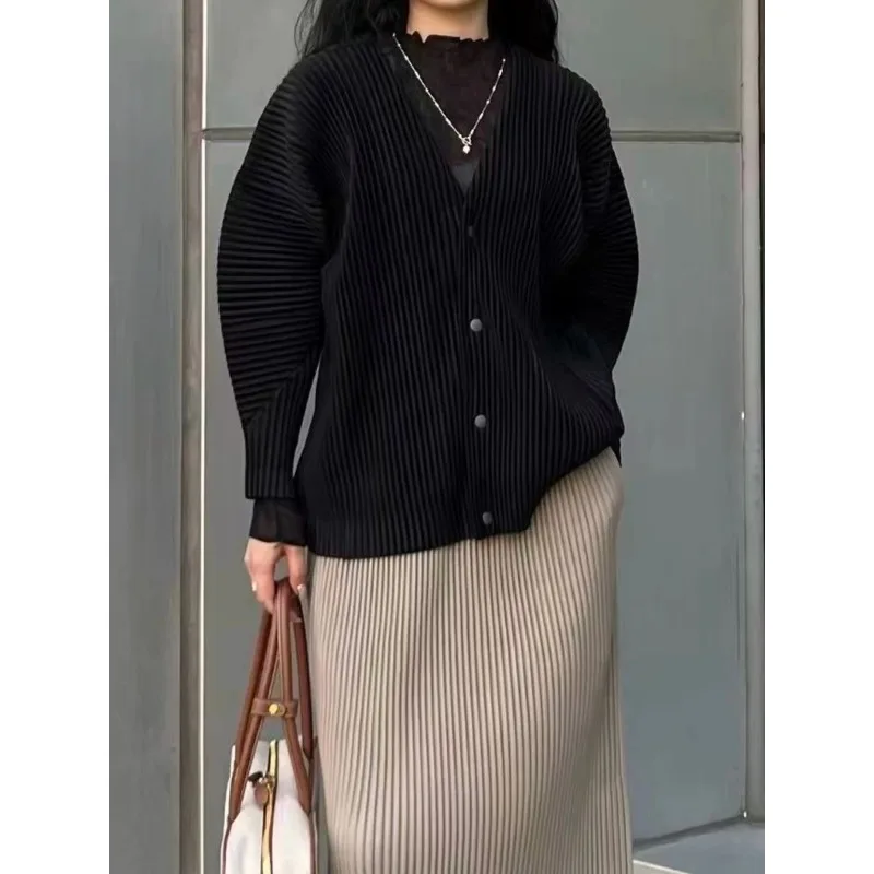 Miyake-Conjunto plisado para mujer, chaqueta informal de manga larga con cuello en V, pantalones de pierna ancha y pierna recta, conjunto de 2 piezas, ropa de talla grande para mujer