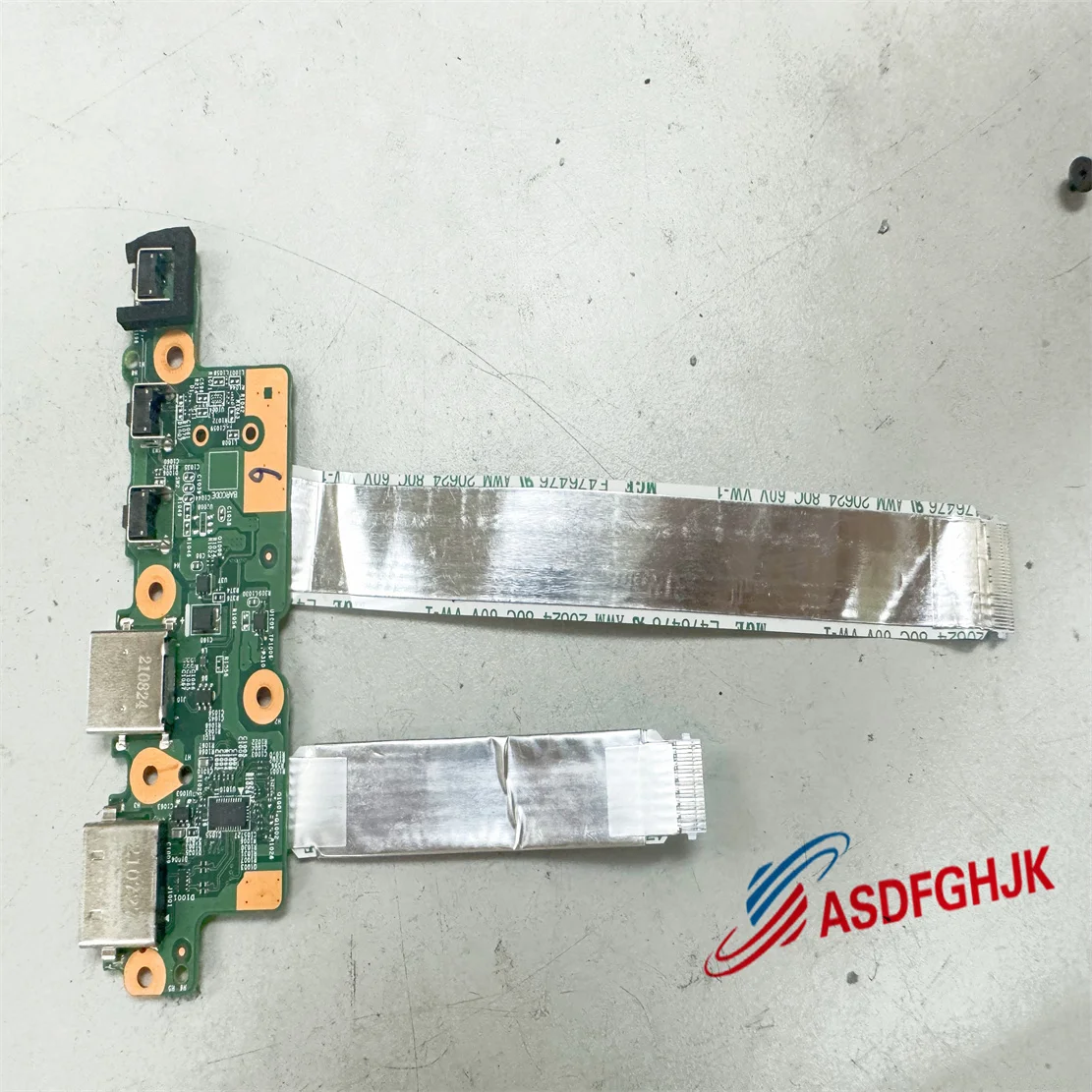 

origina 5C51C94222 For Lenovo 11 500e Gen 3 Chromebook Daughterboard with cable nbx0001wu2b nbx0001wv2b ns-d624 free shipping