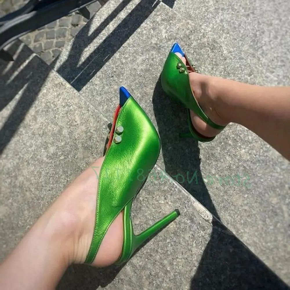 Verde Hollow Metal rivetti sandali donna Peep Toe cinturino posteriore pompe Multicolor tacchi sottili partito sandali lucidi scarpe estive Sexy