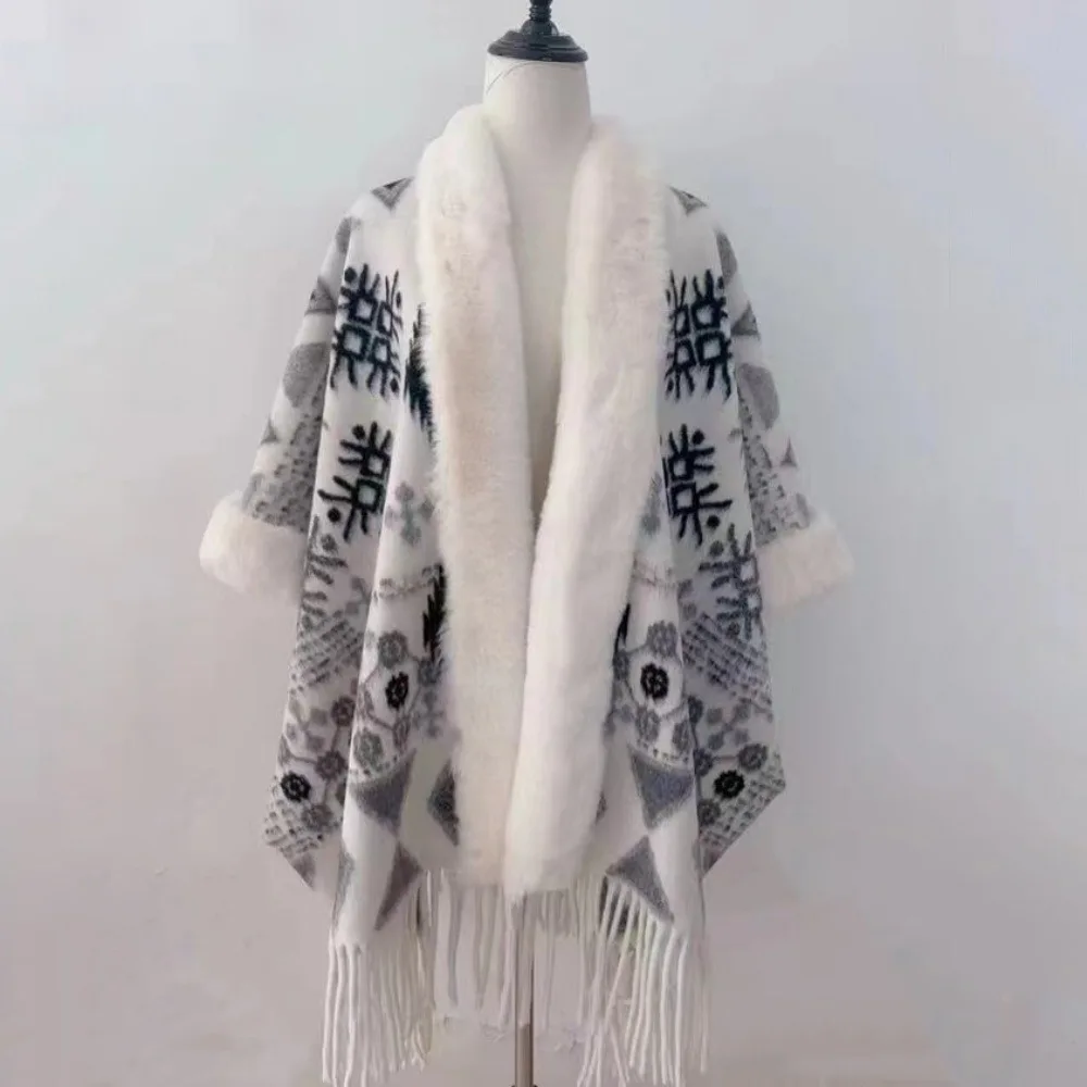 

Ethnic Style Plush Wrap Shawl Thicken Winter Warm Faux Fur Collar Shawl Imitation Cashmere Retro Fluffy Poncho Cloak Outer