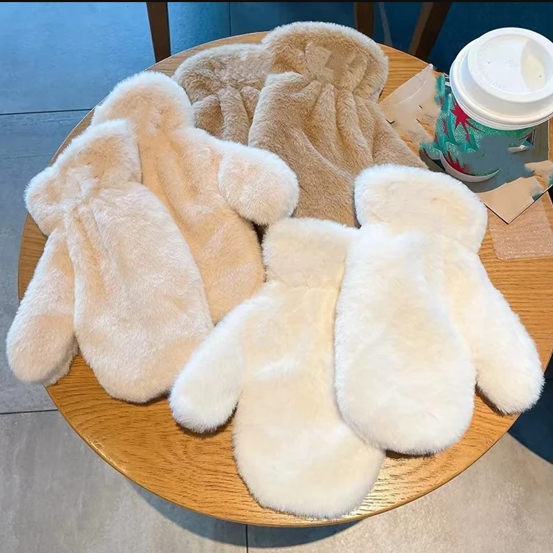 الشتاء رشاقته أفخم لينة قفازات كاملة الأصابع النساء الدافئة الفراء غامض القفازات الباردة حماية المخملية بطانة في الهواء الطلق رقيق قفازات