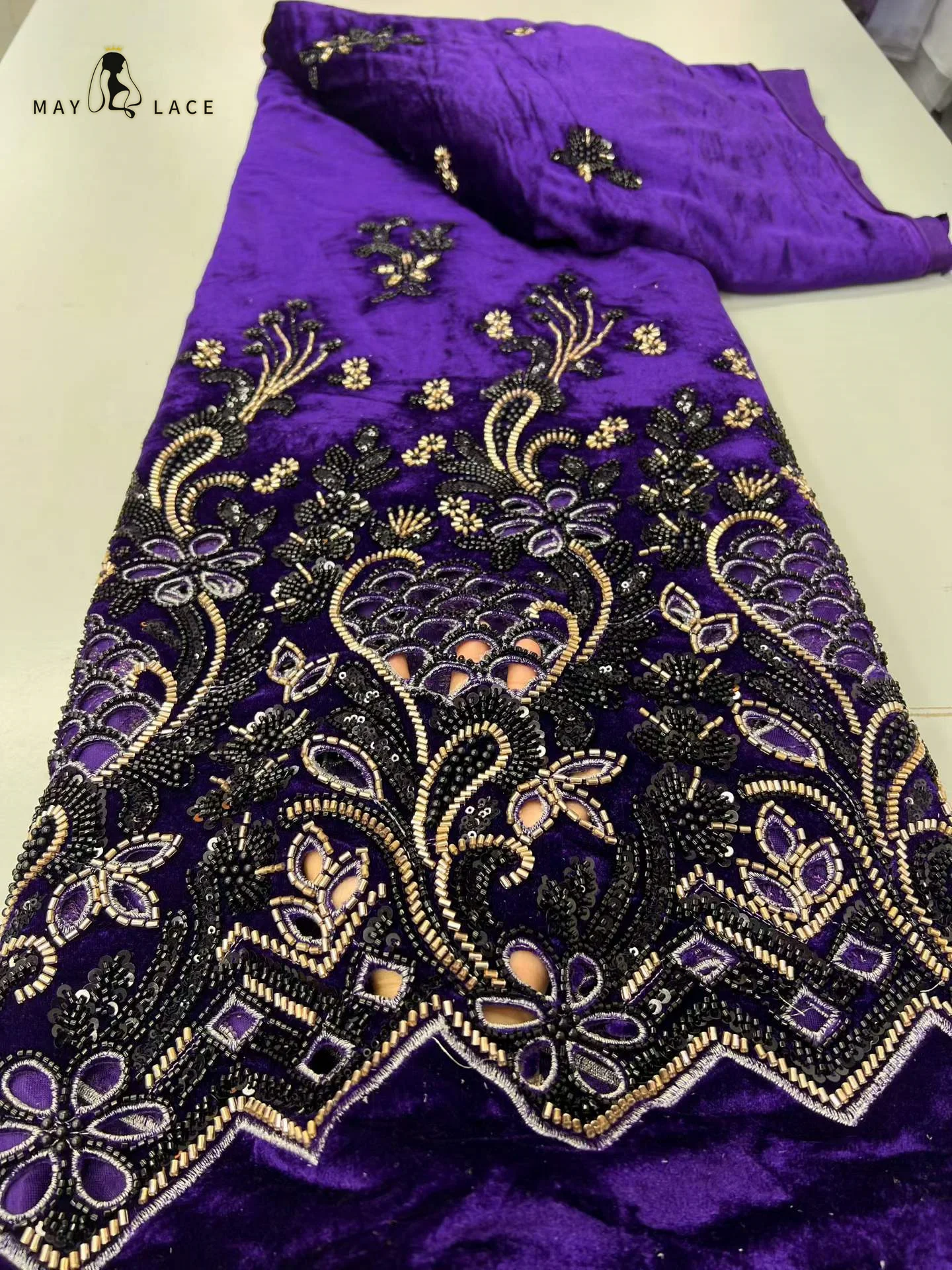 

Luxury Velvet Lace Fabric 5 Yars High Quality 2026 Purple Beaded Lace Fabric Fashion Sequin African Mesh Laces Fabric for Women