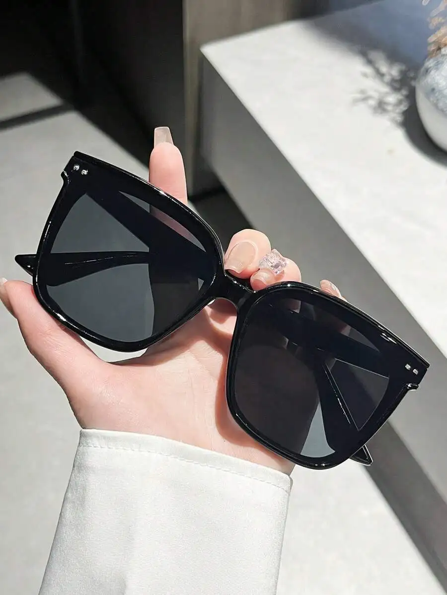 

Unisex Square Fashion Sunglasses For Outdoor Travel Festival Beach Driving UV Protection