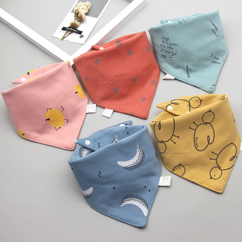 5 Pz/lotto Bambino Bandana Bavaglini Sciarpa Burp Panni Saliva per Neonato Bambino Ragazzi Ragazze Bambini Cartoon Triangolo Bavaglino di Cotone