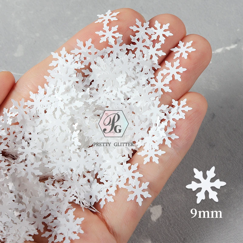 PrettyG 1 Box 9mm Snowflake Shape Christmas Glitter Sequins Holographic Glitter Flakes Shape Supplie For Nail Art DIY Decoration