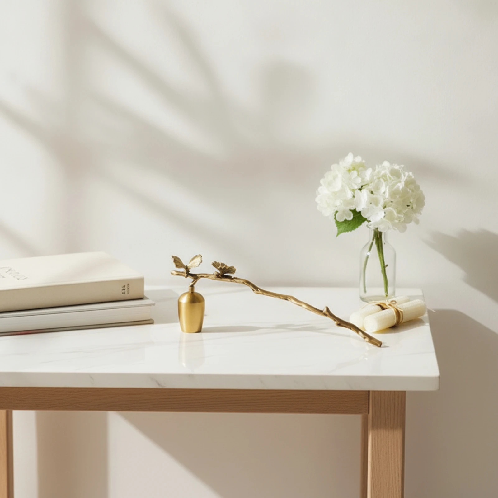 Ginkgo Leaf Candle Snuffer Elegant Brass Candle Snuffer Candlesnuffer Vintage-Inspired Accessory Artisan-Made for Home Styling
