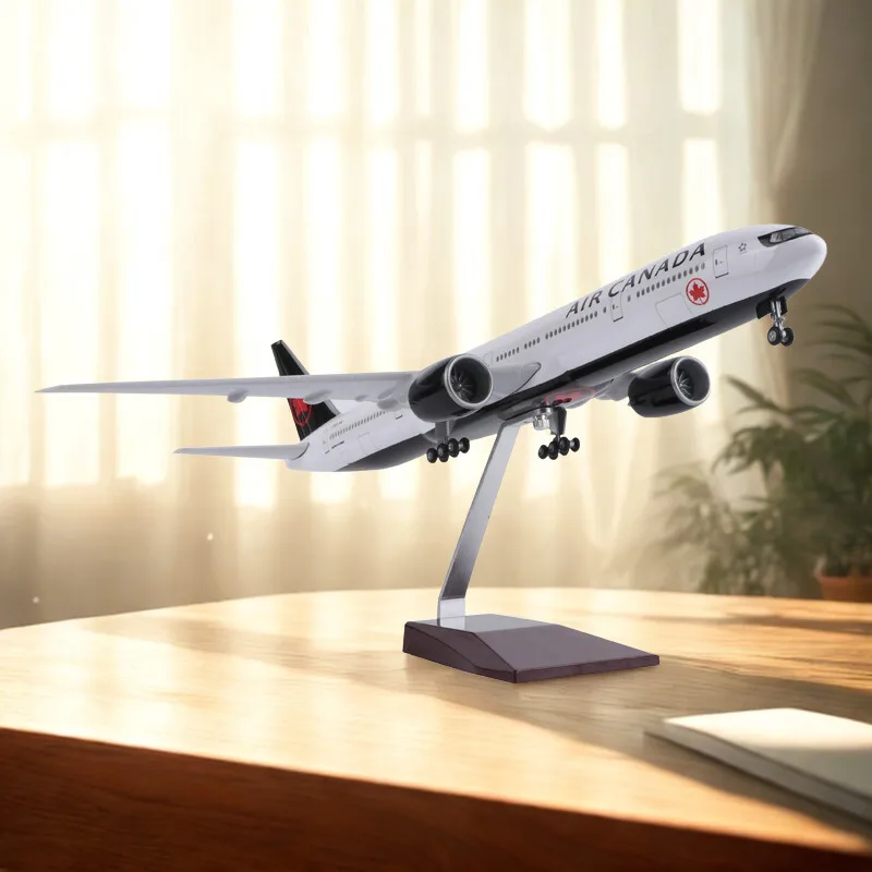 

Toy Aircraft Model Diecast Resin Plane Model 47CM 1/157 Scale Canada B777 Airplane Collection Display Gift