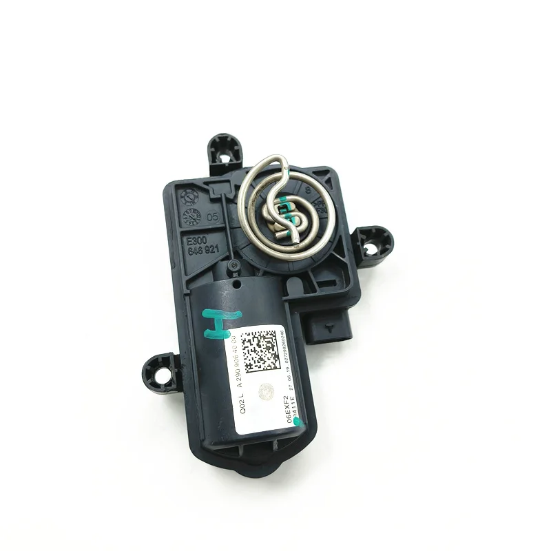 Car Right Side Sports Exhaust Pipe Actuator Valve Motor A2909064000 2909064000 For Mercedes Benz W205 W213 W222 W253 W290 W463