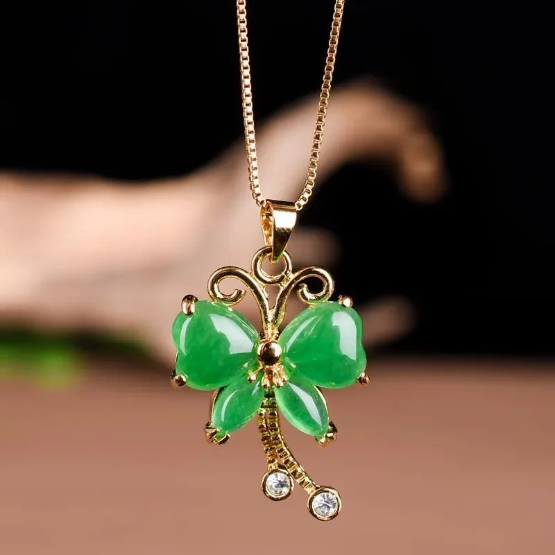 

Jade Butterfly Pendant Necklace Amulets Charms Designer Jewelry Luxury Vintage Green Natural Amulet 925 Silver Pendants Gift