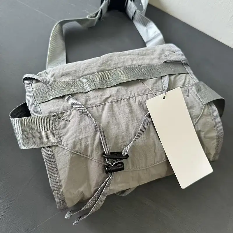 

.Hot Sale.Retro Men's Shoulder Bag, Black Nylon Fashion Crossbody Bag, Casual Outdoor Women's Messenger Bag 2026