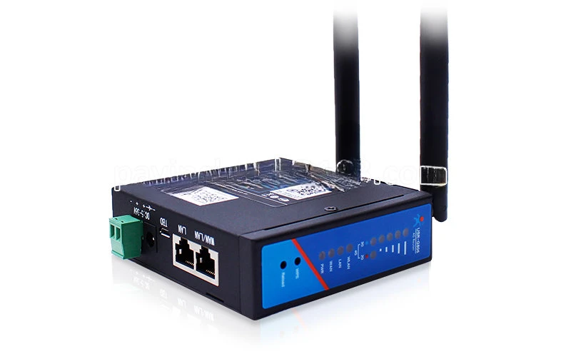 High-Performance 4G Industrial Router USR-G806