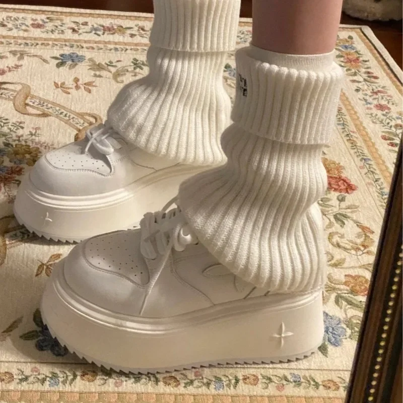 Plataforma tênis feminino 2024 outono moda branco sapatos casuais senhoras altura aumentada rendas até sapato vulcanizado zapatillas de mujer