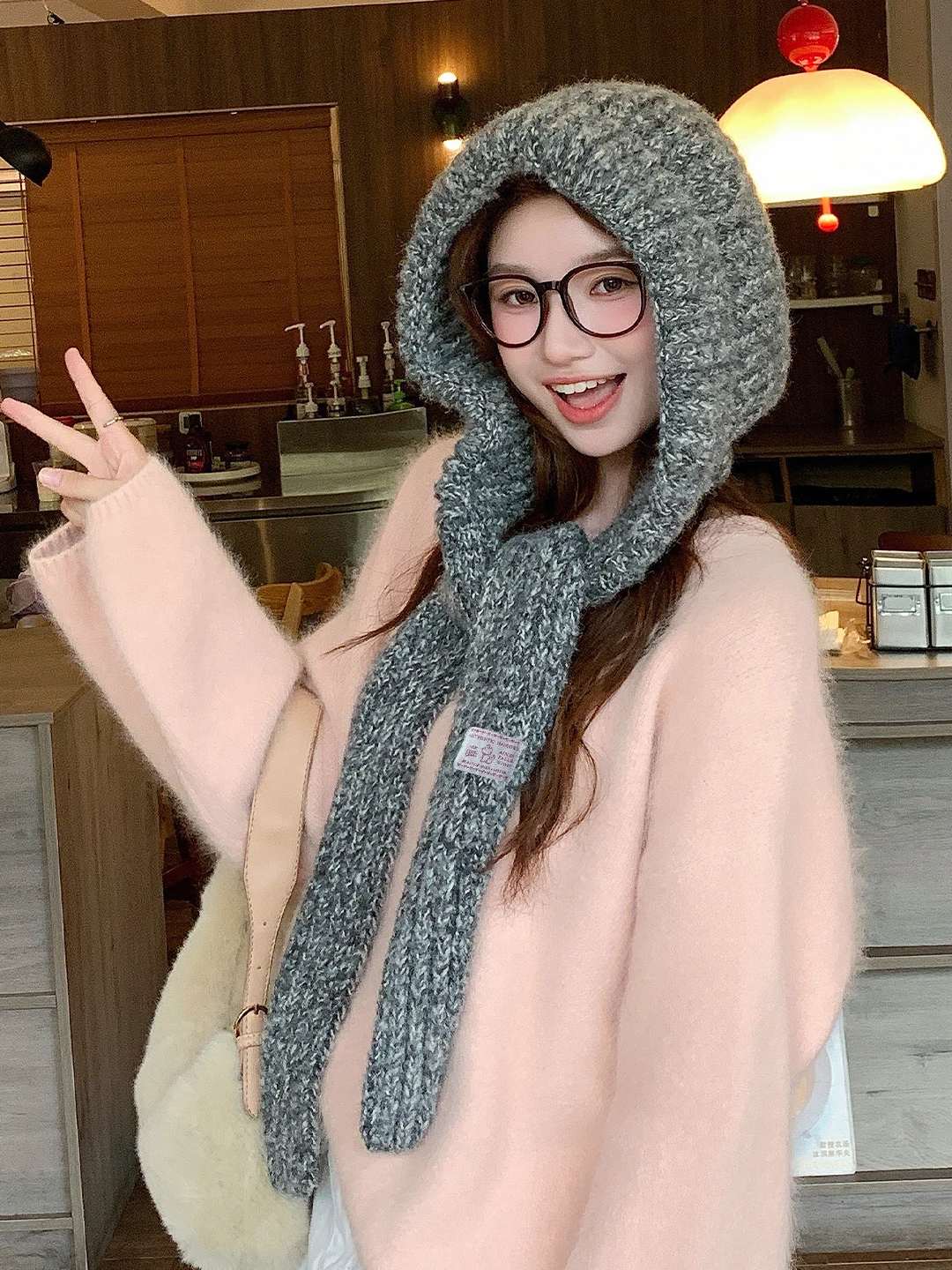 赤いニット帽スカーフ一体型女性用冬暖かい耳保護キャップ2025新作大きい頭囲ウールキャップ