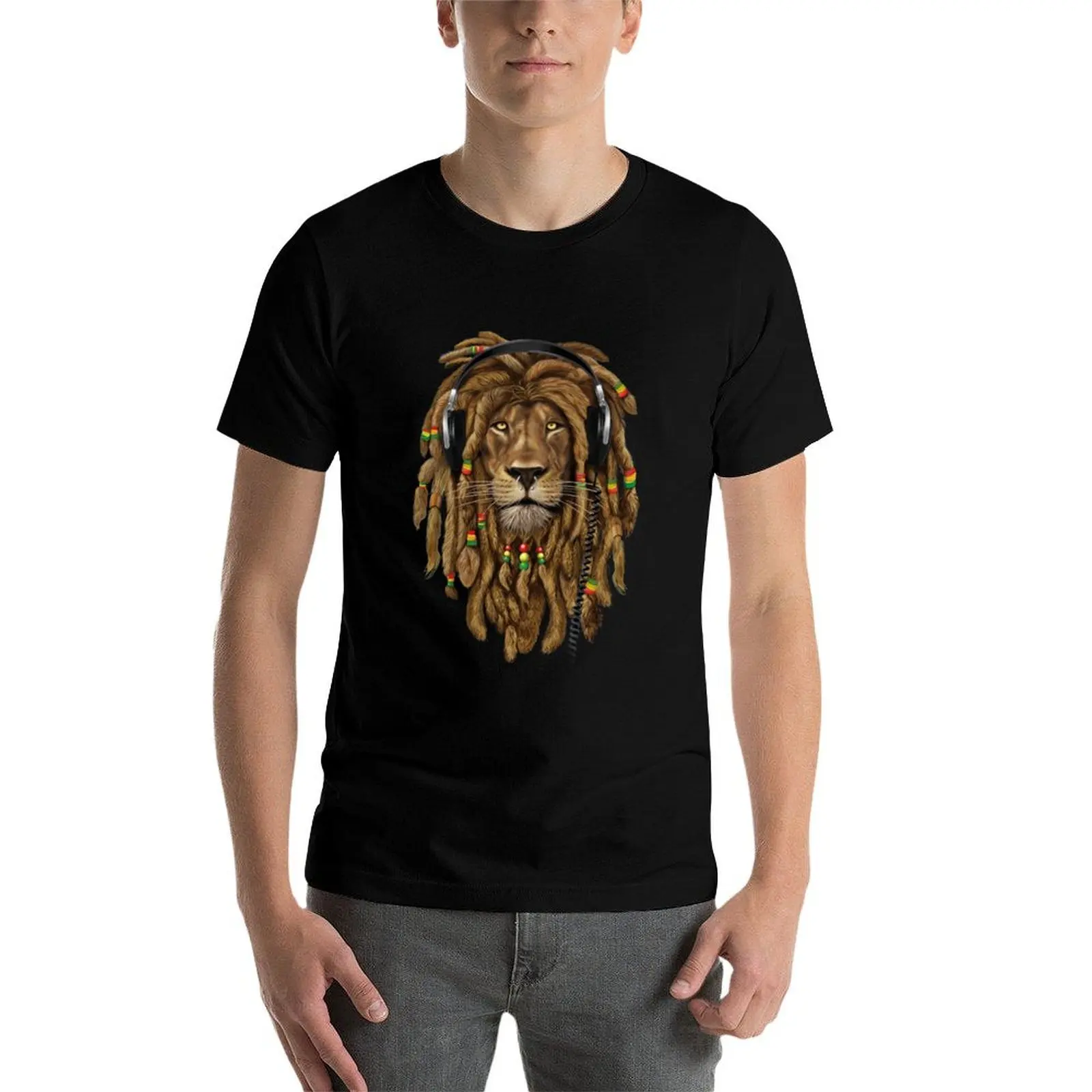 

African lion with headphones T-Shirt man t shirts cotton men t shirt cotton 100% t shirts designer T-Shirt