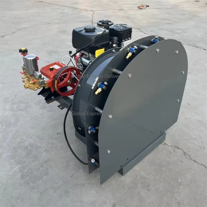 Driving agricultural spray is equipped with high production efficiency