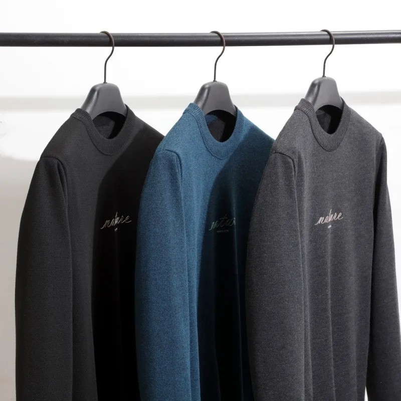 Suéter de punto de cuello redondo de terciopelo ueso que no cae, Top de manga larga de estilo urbano de moda cálido y versá...