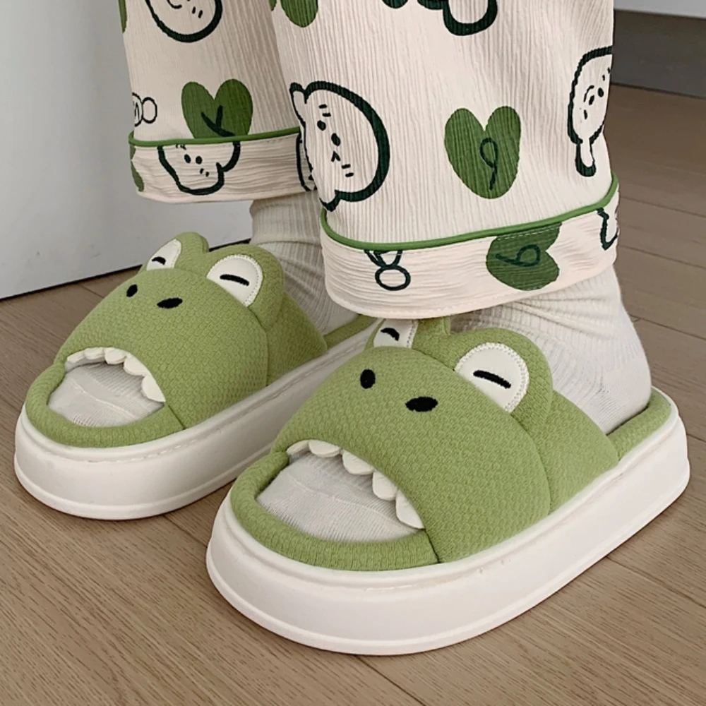 New Cute Crocodiles Fashion Hemp Soft Ladies PVC Casual Mix Colour Design Comfortable Female Linen Home Slippers