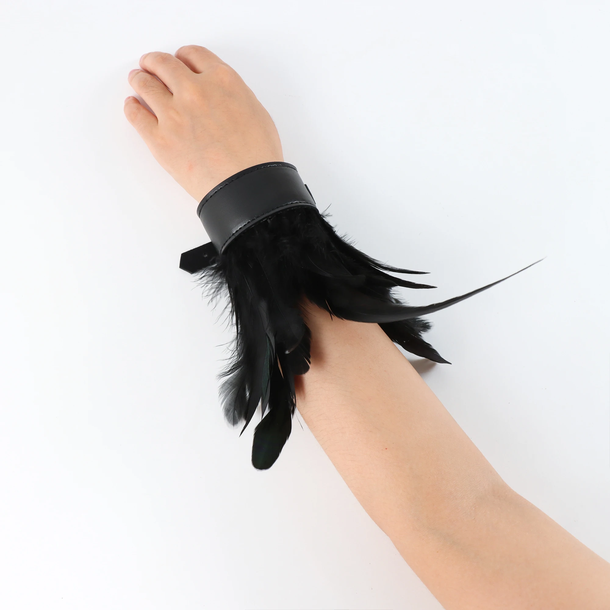 Punk Gothic Gloves Feather Wrist Cuff Carnival Stage Show Showgirl Natural Dyed Rooster Feather Arm Warmer Party Cosplay Costume