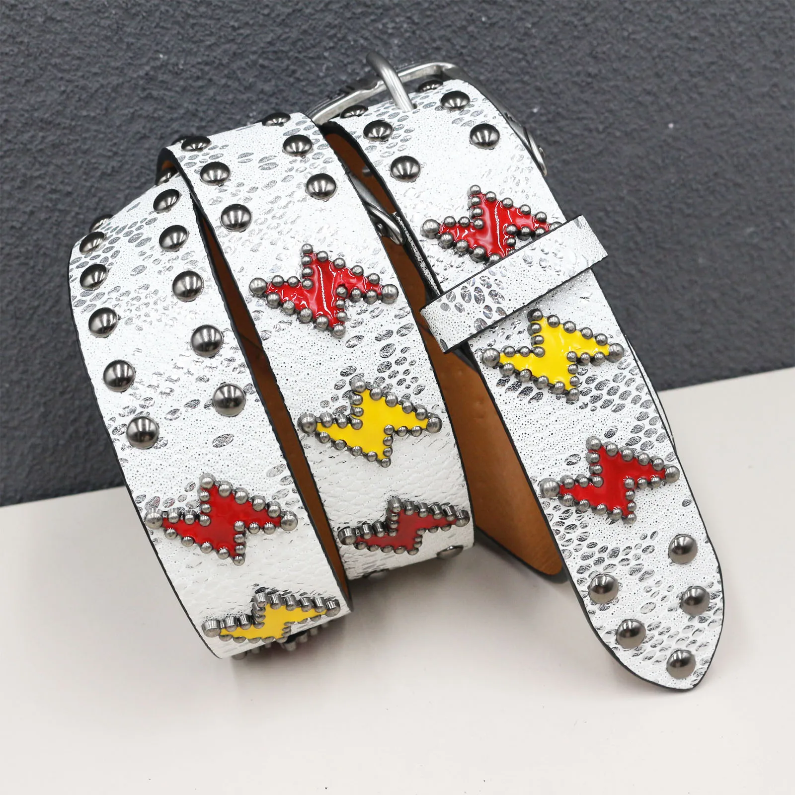 cinto-de-couro-alt-egirl-fashion-com-rebites-e-patches-de-raio-multicoloridos-cinto-largo-decorativo-com-tachas-de-metal