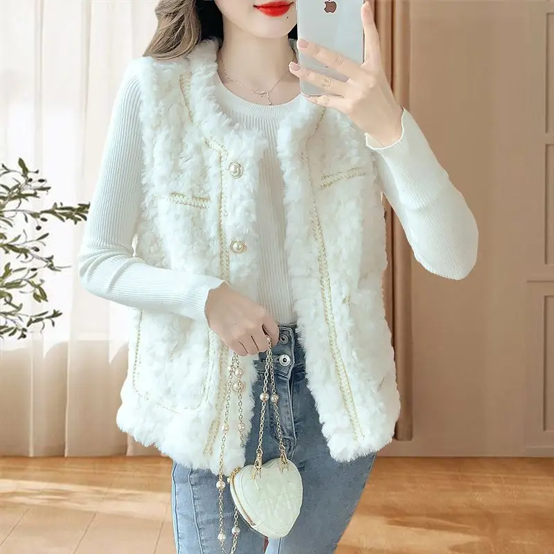 Autumn Winter Women Lamb Furry Thicken Coat Vests O-Neck Solid Button Bright Silk Fragrant Style Chic Sleeveless Cardigan Tops