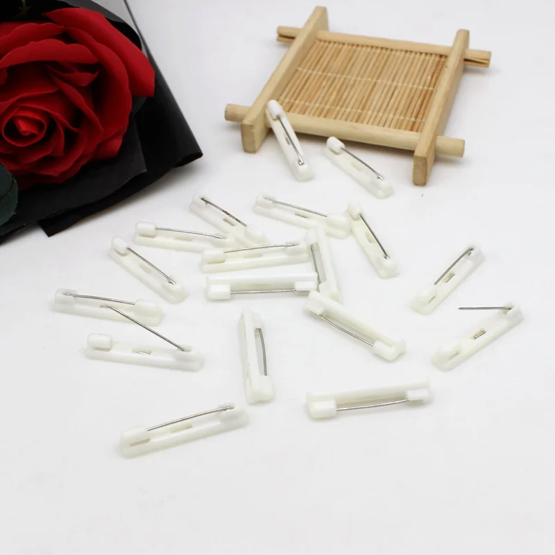 50PCS 2.1cm 3.1cm white black adhesive plastic brooches pin backs plain safety pins for Hand Badge hijab pins