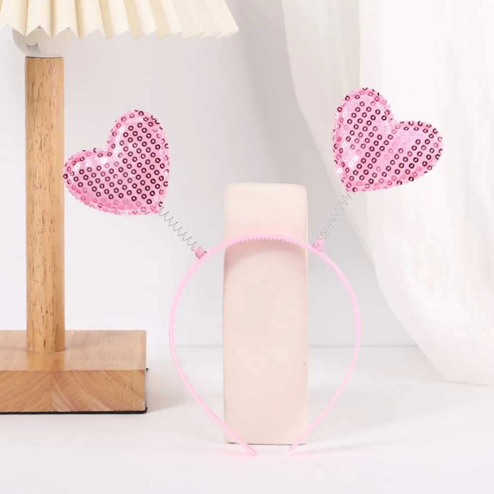 Cerchietto per capelli con coriandoli Fascia per capelli rossa con cuore di pesca rosso Occhiali Fascia per capelli a forma di cuore con amore Copricapo rosso per San Valentino