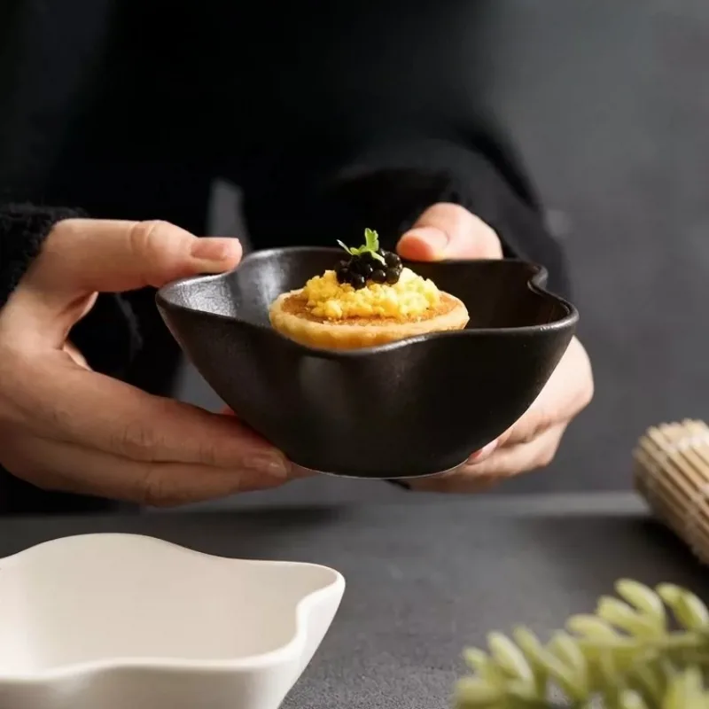 Modern 4.8-Inch Star Porcelain Bowl Home Salad and Fruit Bowl Home Breakfast Oatmeal Bowl Dinner Cooking Plate Tableware Kitchen