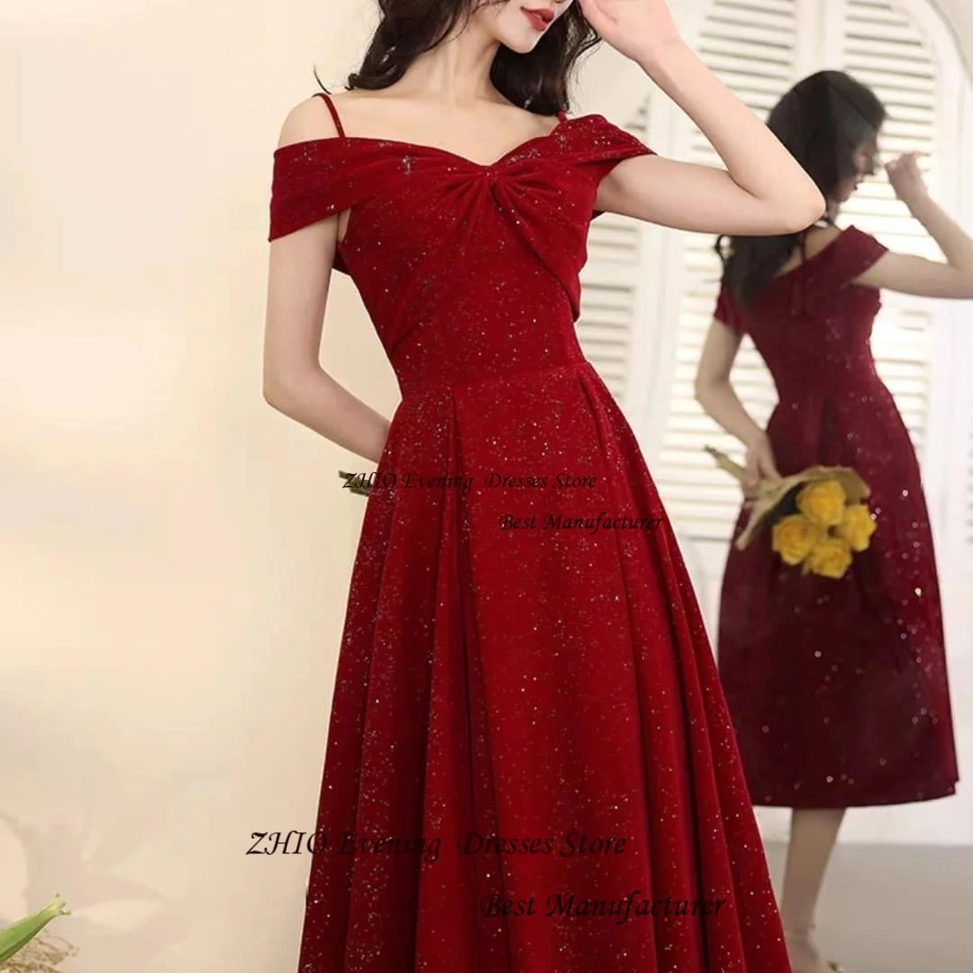 ZHIO فستان سهرة كلاسيكي لامع باللون الأحمر الوردي بدون أكتاف بدون حمالات بطول الشاي بدون أكمام فساتين حفلات رسمية مع ثنيات