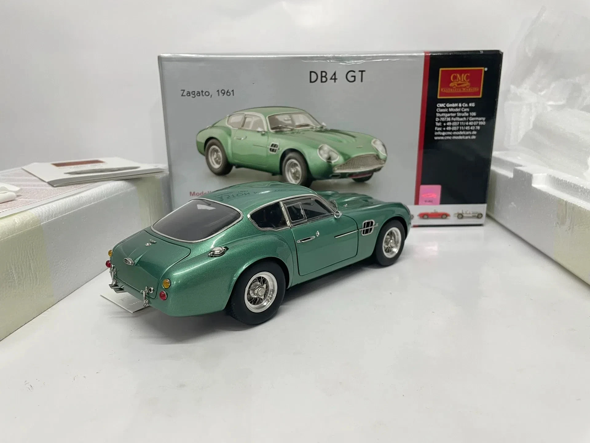 CMC 1:18 أستون DB4 GT Zagato 1961 محاكاة طبعة محدودة جميع المفتوحة سبيكة معدنية ثابتة سيارة لعبة مجسمة هدية