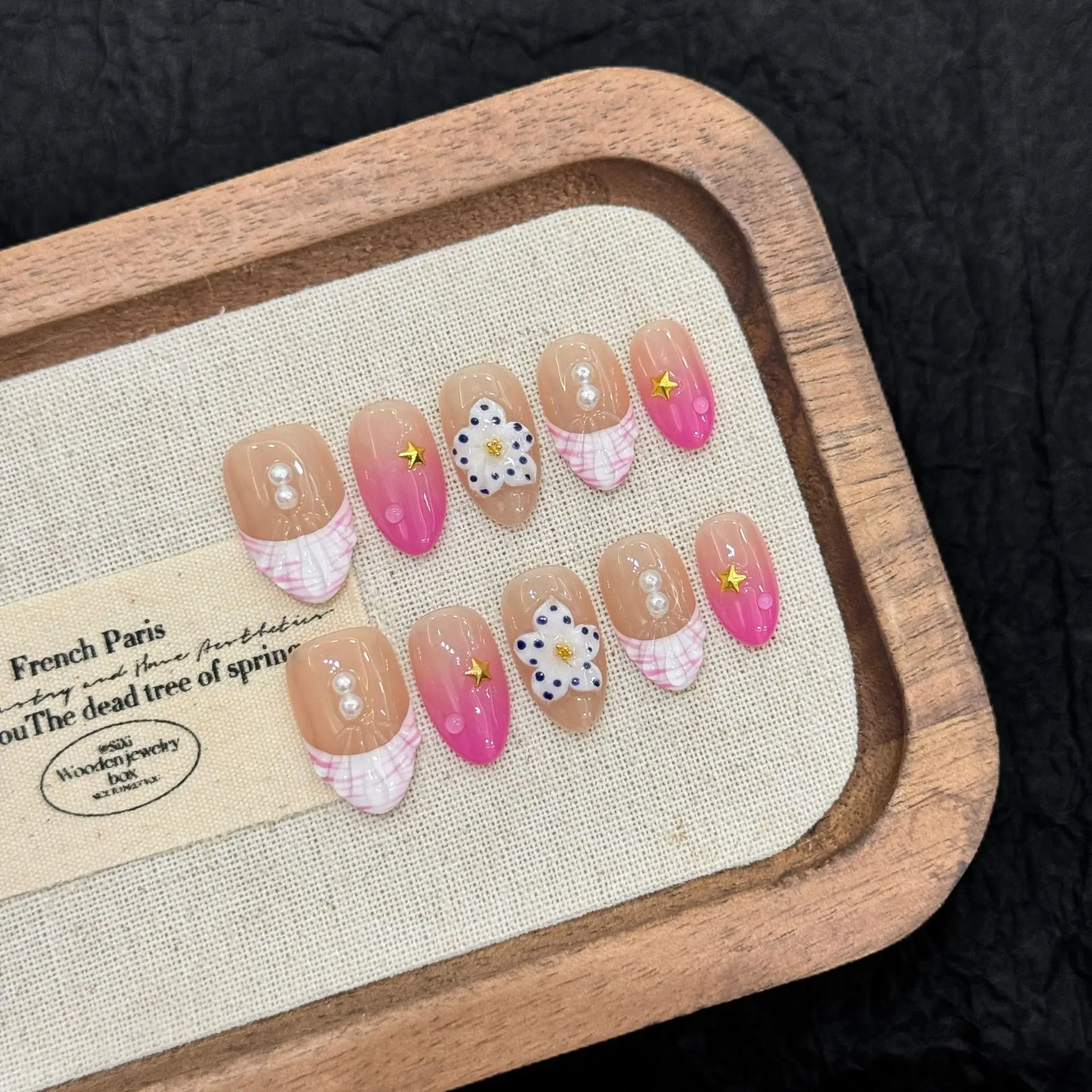 10pcs Purple Coral Cross-Border Export Carved Pink & Purple French Shell Texture Short Almond Nails