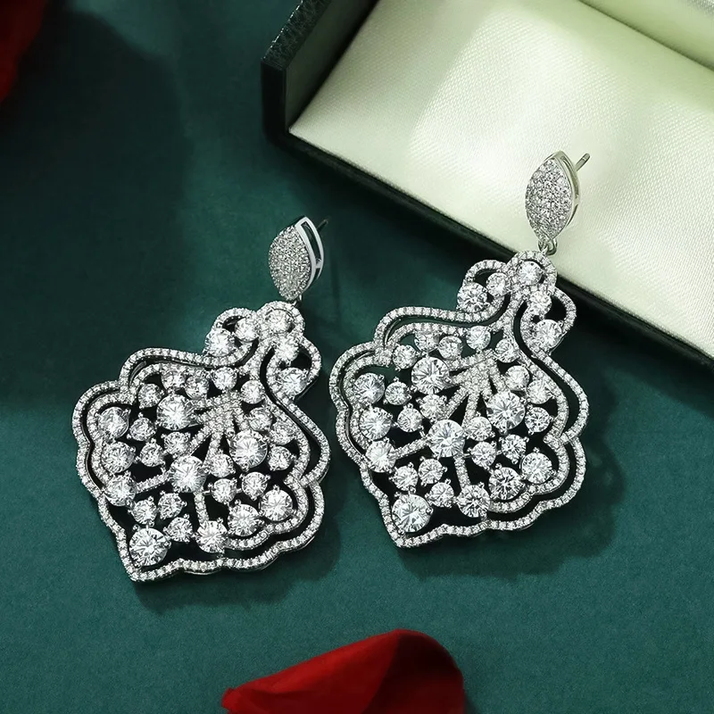 

Drop Earrings For Women Wedding Jewelry 925 Silver Needle Shine White Zirconia Luxury Dangle Stud Earring Party Accessory