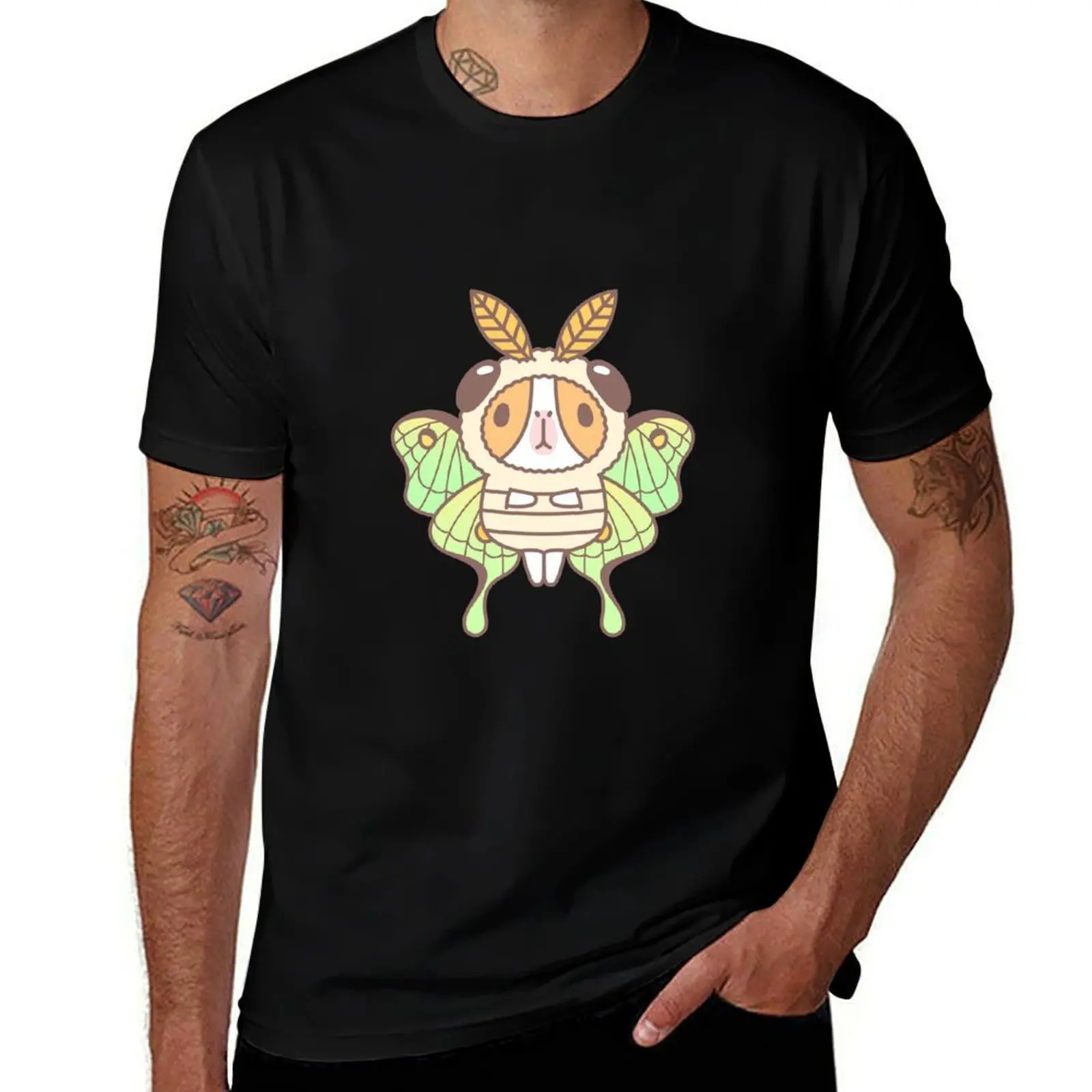 Guinea pig in Luna Moth Costume T-Shirt Anti-Fade Casual Tee Shirt
