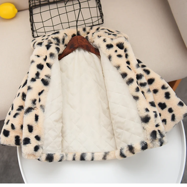 Children Plush Faux Fur Coat 2023 Autumn and Winter Baby New Korean Style Loose Fur Coat Thickened Casual Simple Kids Coat