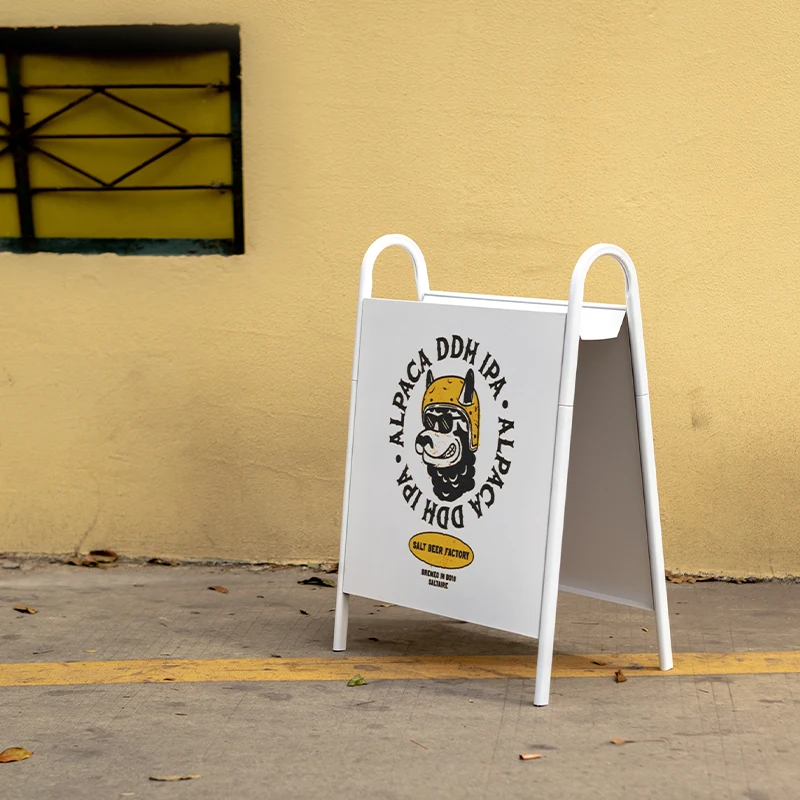 Tanda Panduan Iklan Stand Display Stand Lantai Dua Sisi Luar Ruangan Toko Roti