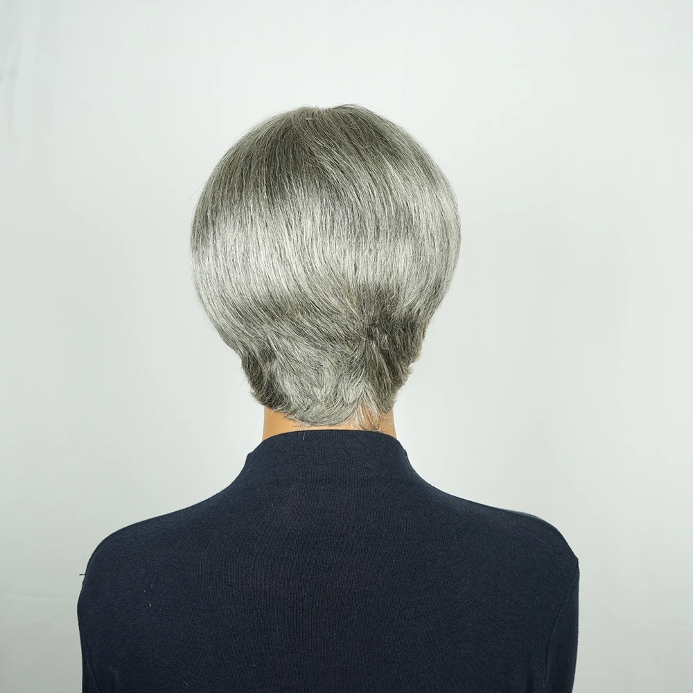 باروكات شعر طبيعي مفرود قصير للنساء شعر برازيلي بقص عابث لون رمادي باروكات من شعر طبيعي مع غرة مصنوعة آليًا تم قطعه مسبقًا