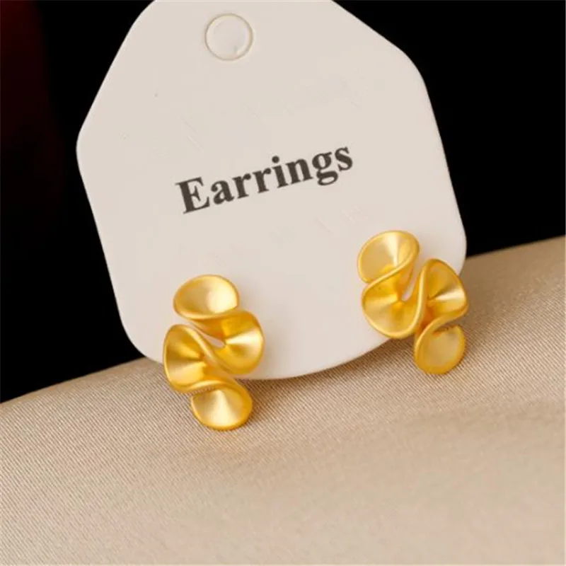 Personality Silver Color Sweet Cool Irregular Shape Stud Earrings for Women Ear Jewelry Accessory e236