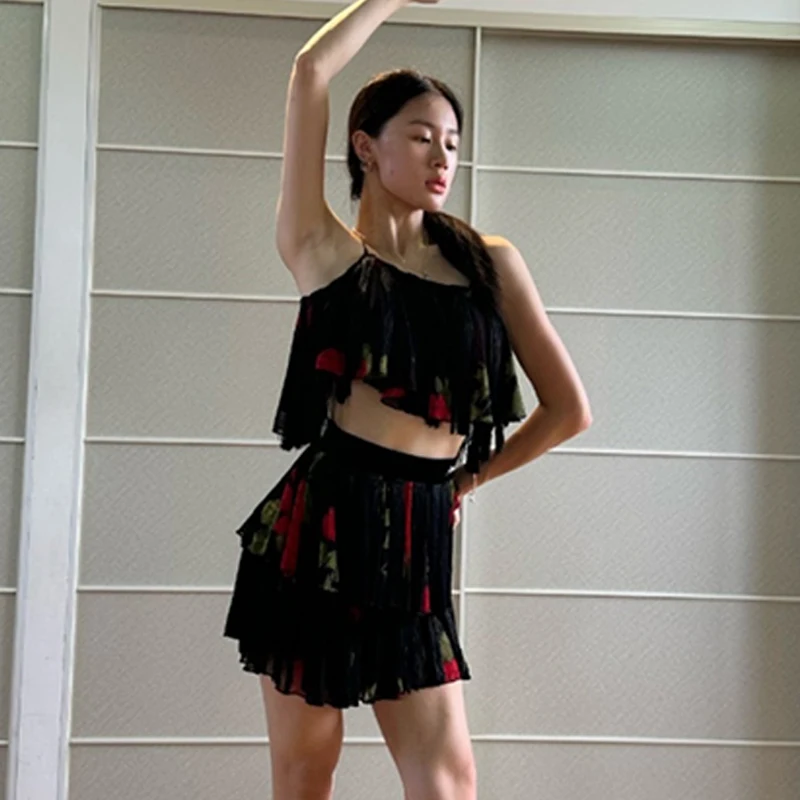 Vestido de baile latino sin mangas para mujer, Tops con borlas, falda esponjosa, traje de competición de baile Tango Cha, ropa perforadora de escenario